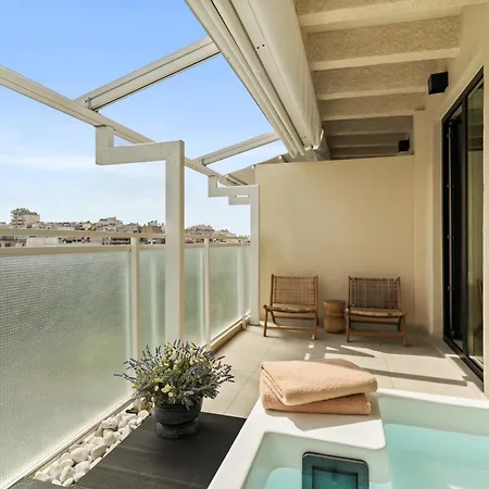 Acron 12 Penthouse Acropolis Apartament